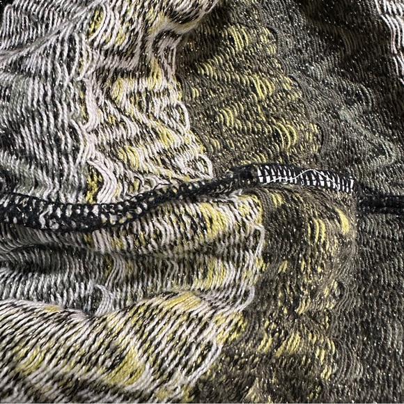 Danish brand Skovhuus sweater size large fair isle striped gold accents knit - Picture 3 of 11